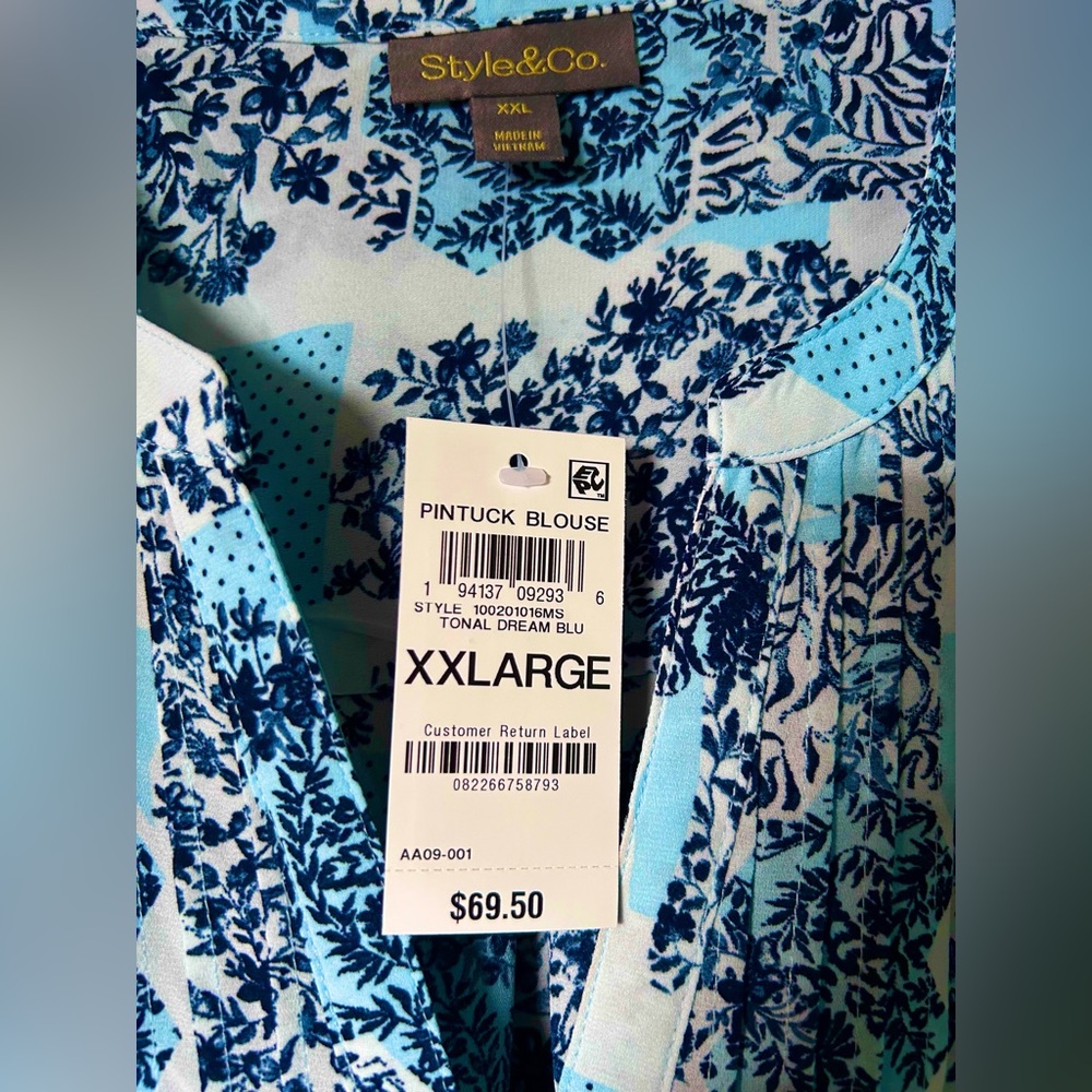 Brand New With Tags Style & Co. Pintucked Summer Top ~ Final Price!! - Picture 3 of 6